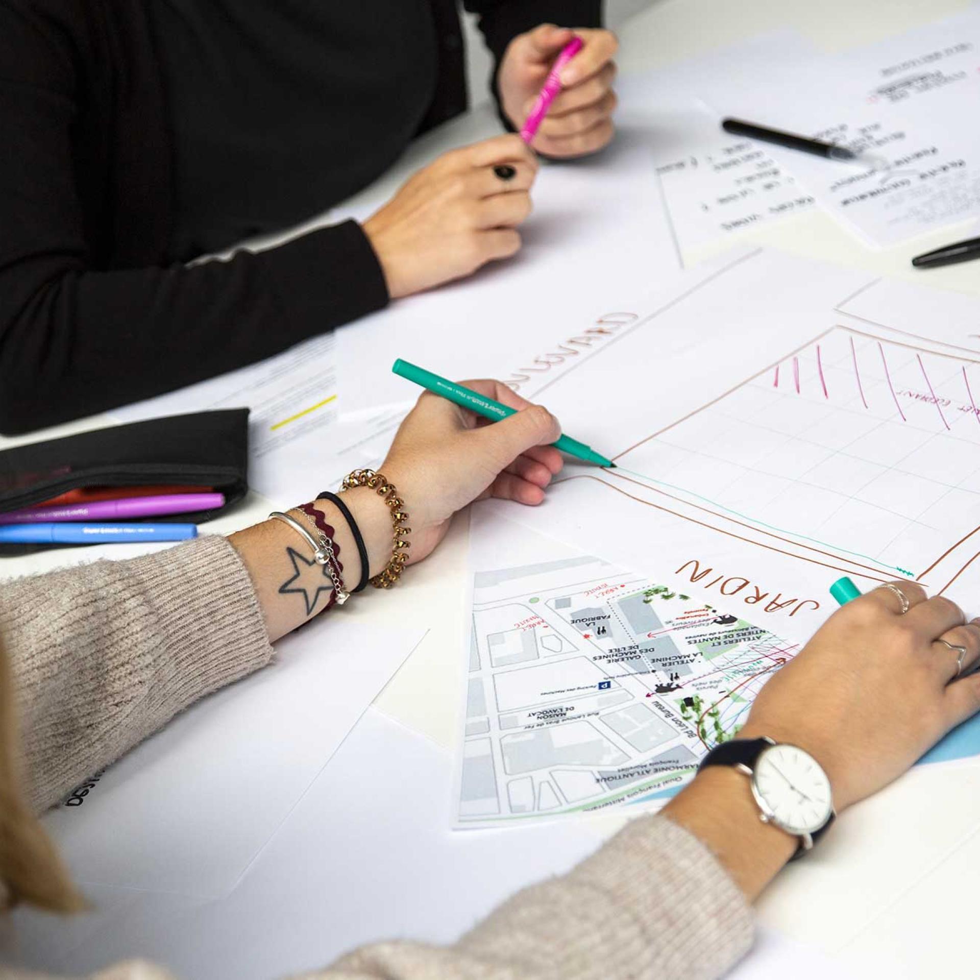 Stagiaire designer Diplôme de designer Bac +5