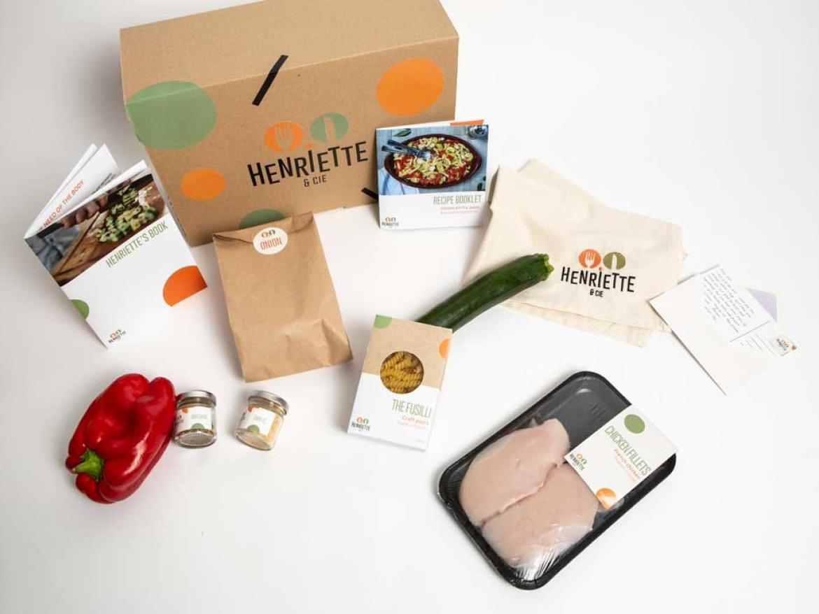 Henriette & CIe par Léa Picot : redynamiser l’alimentation des seniors. L’option Brand Design est une bonne introduction aux enjeux stratégiques du design de marque, après un BTS design graphique.